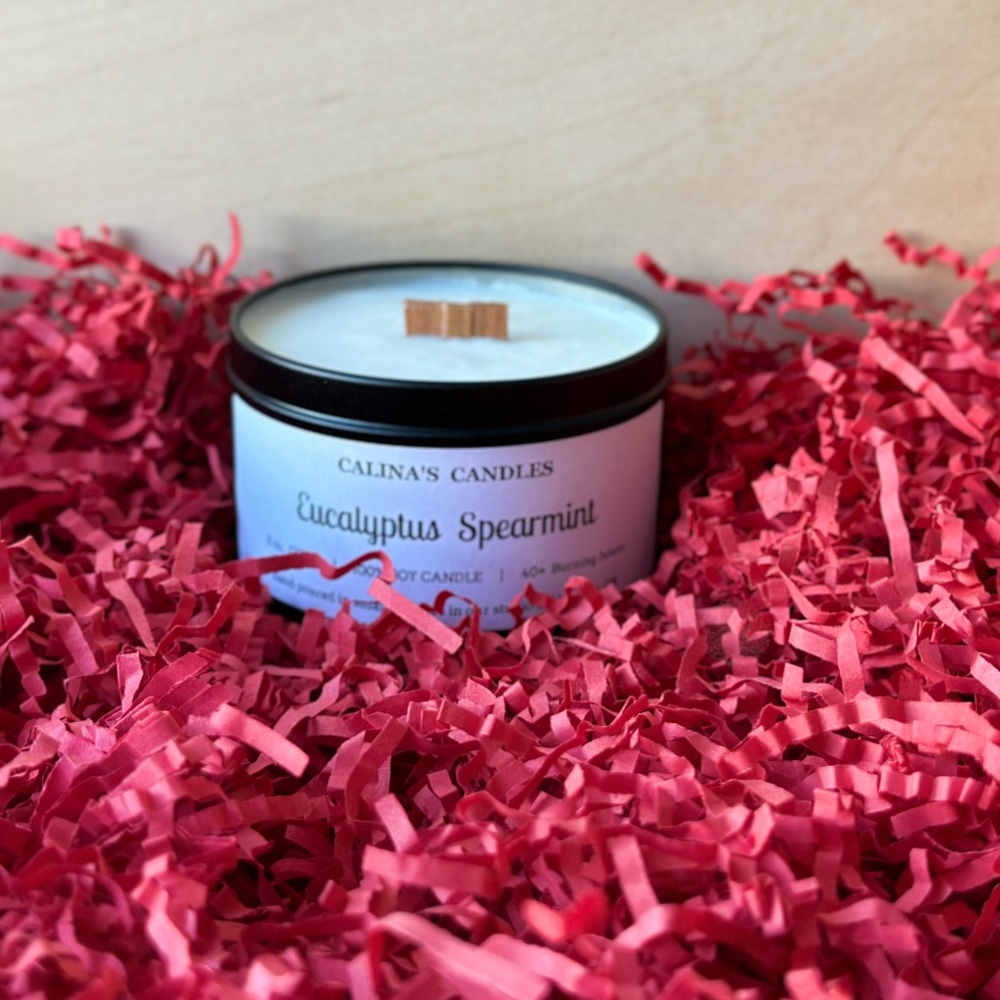 Eucalyptus Spearmint | Wooden Wick | Scented Candles - Picture 2 of 5